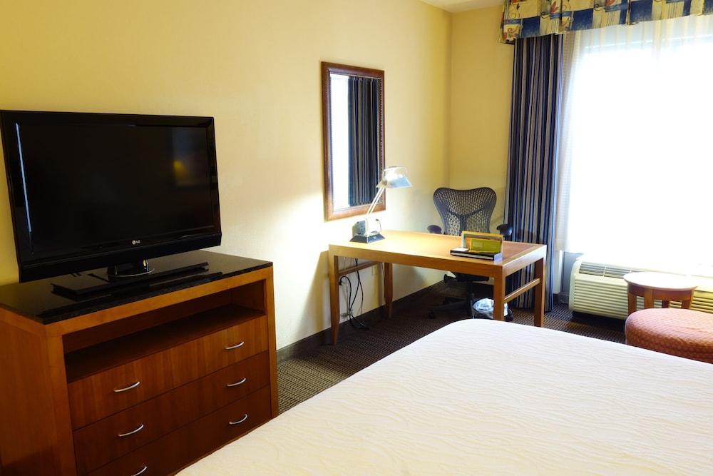 Hilton Garden Inn Atlanta East/Stonecrest Литония Екстериор снимка
