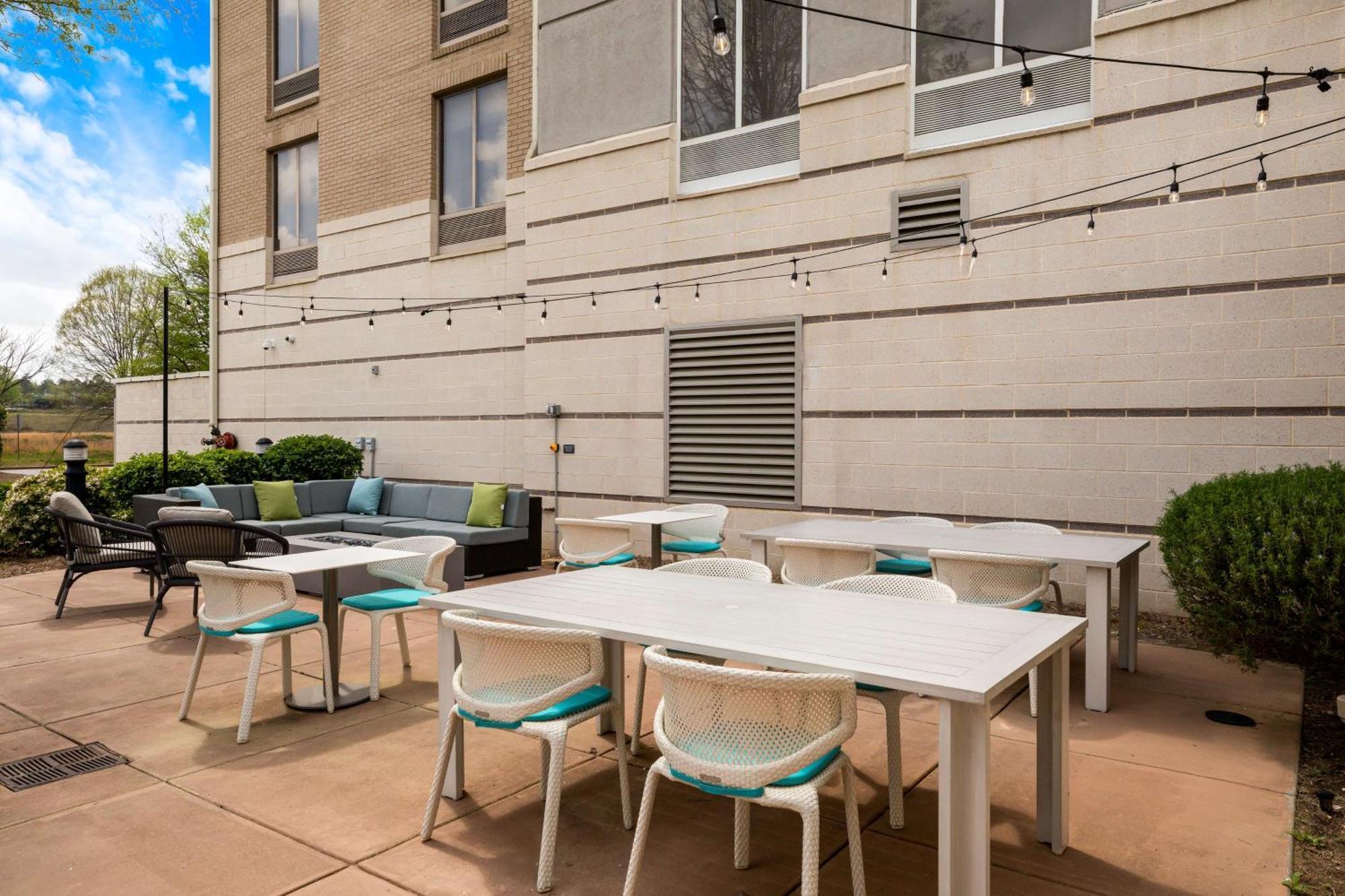 Hilton Garden Inn Atlanta East/Stonecrest Литония Екстериор снимка